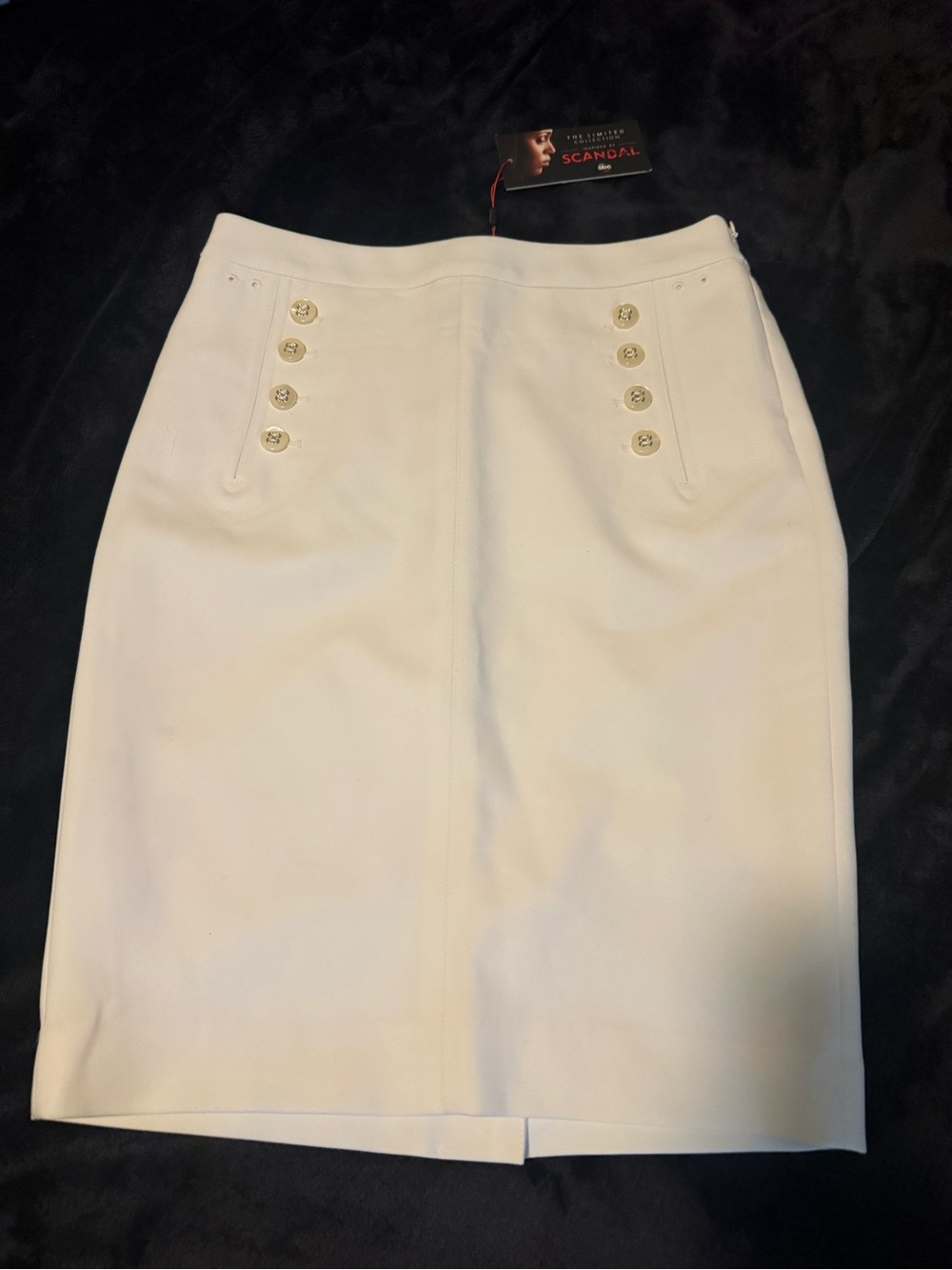 Creamy White Sailor-Button “Scandal”Pencil Skirt